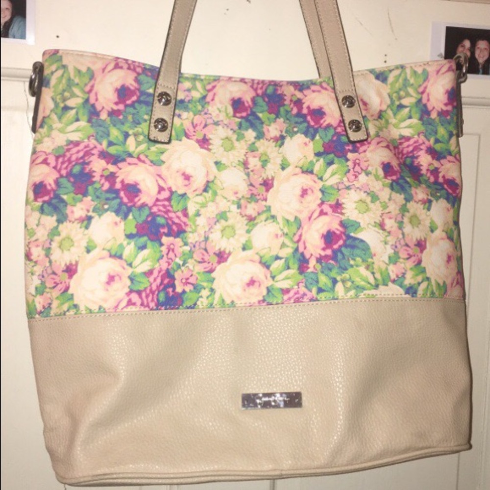 Jessica Simpson Purse
